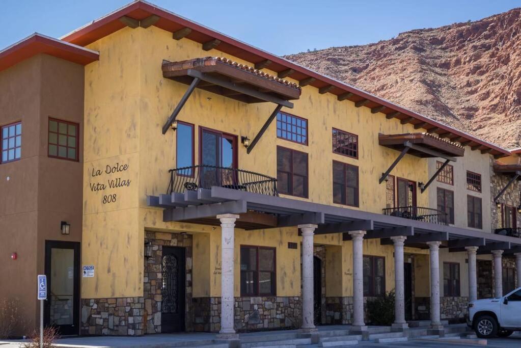 Luxury Downtown Rental - La Dolce Vita Villa #3 Moab Exterior photo